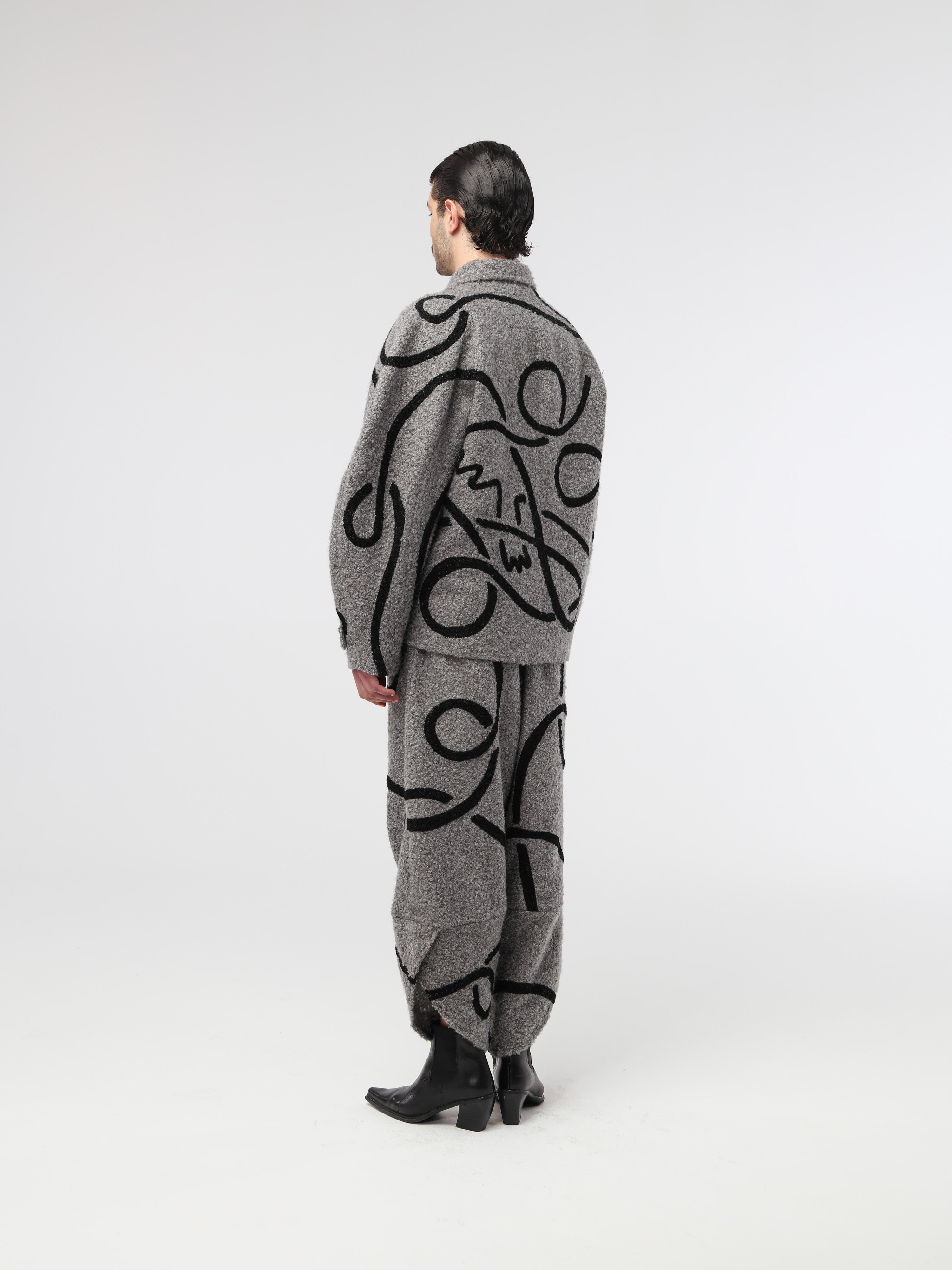 Drone Tulip Pants - men