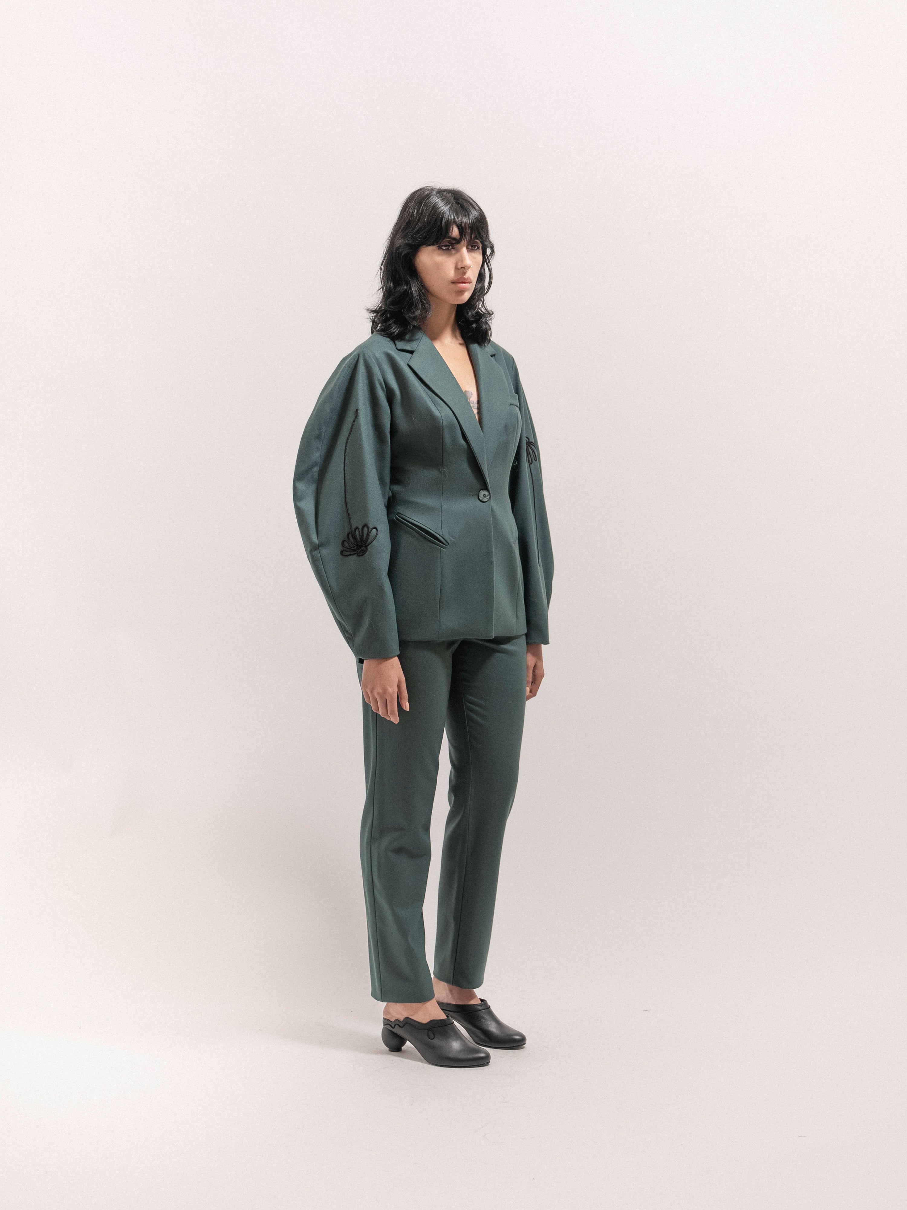 Circle Suit