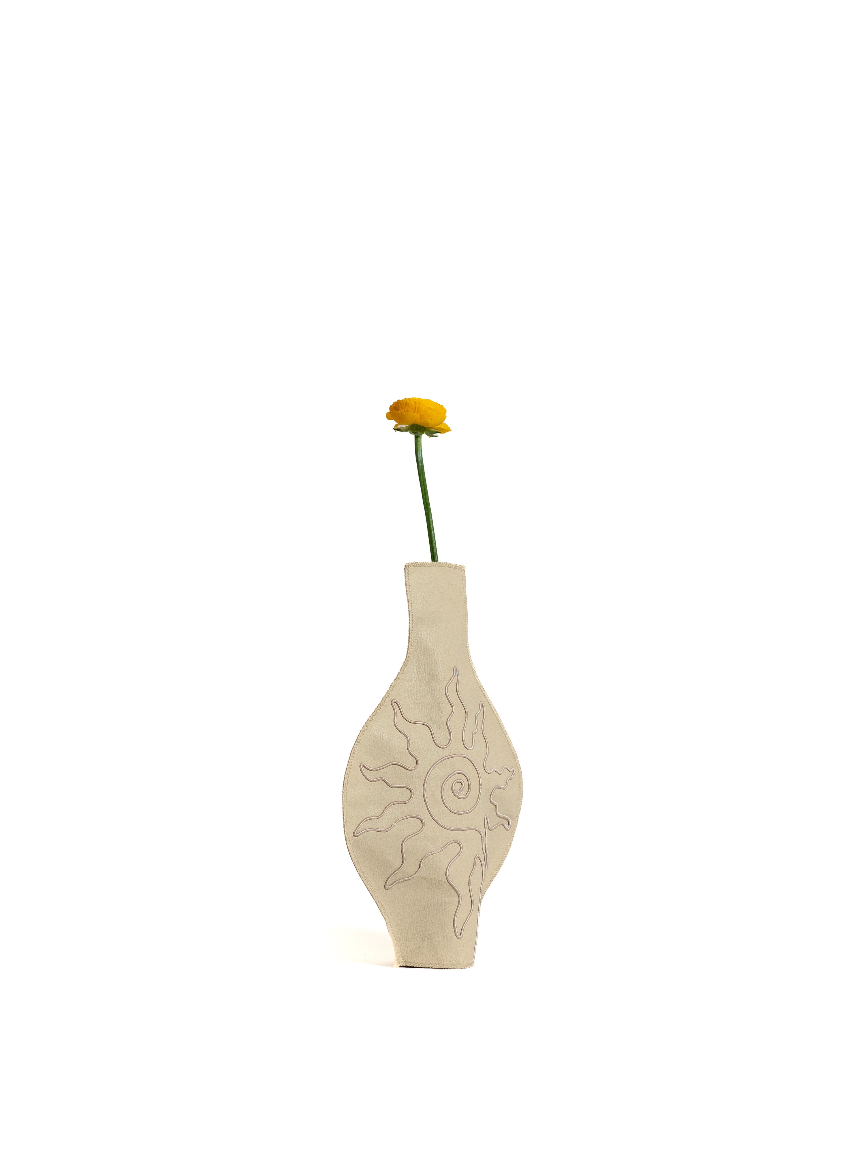 The Sun Vase - Beige