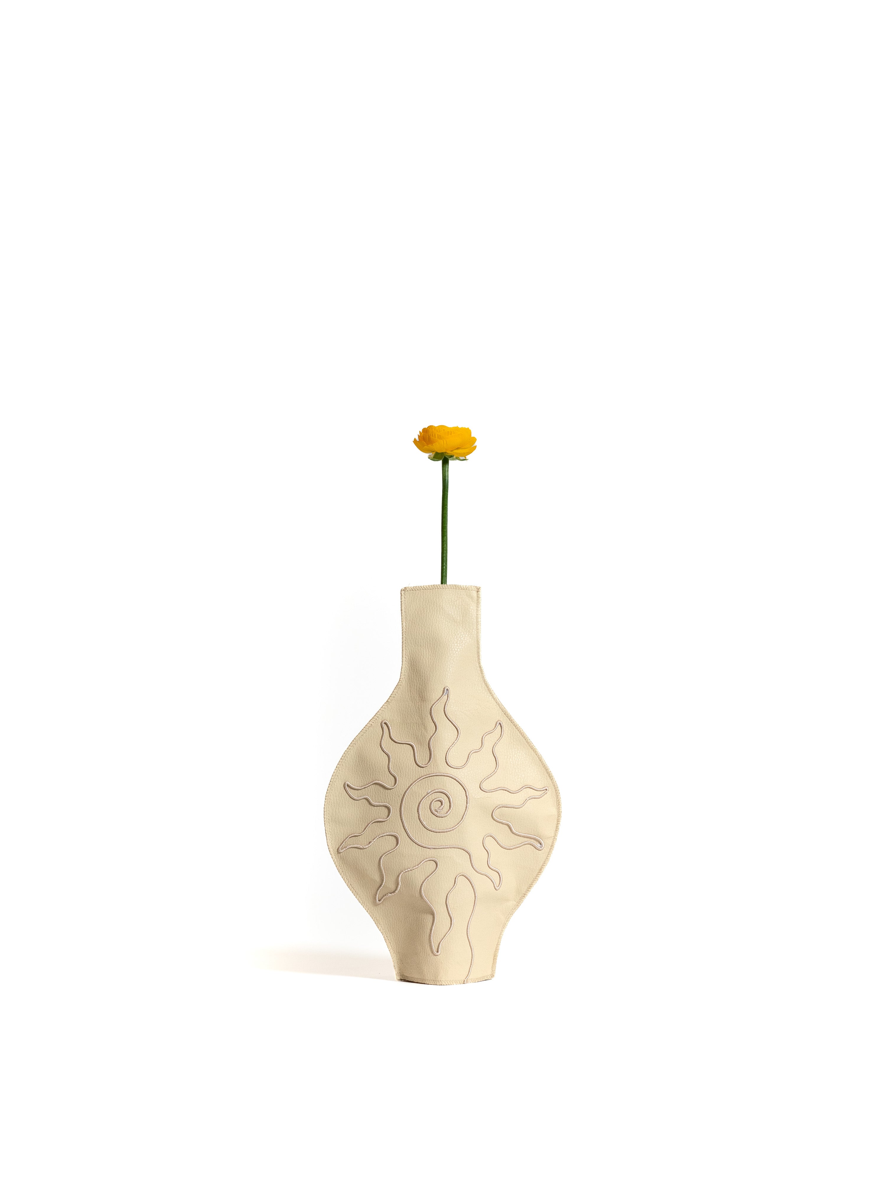 The Sun Vase - Beige