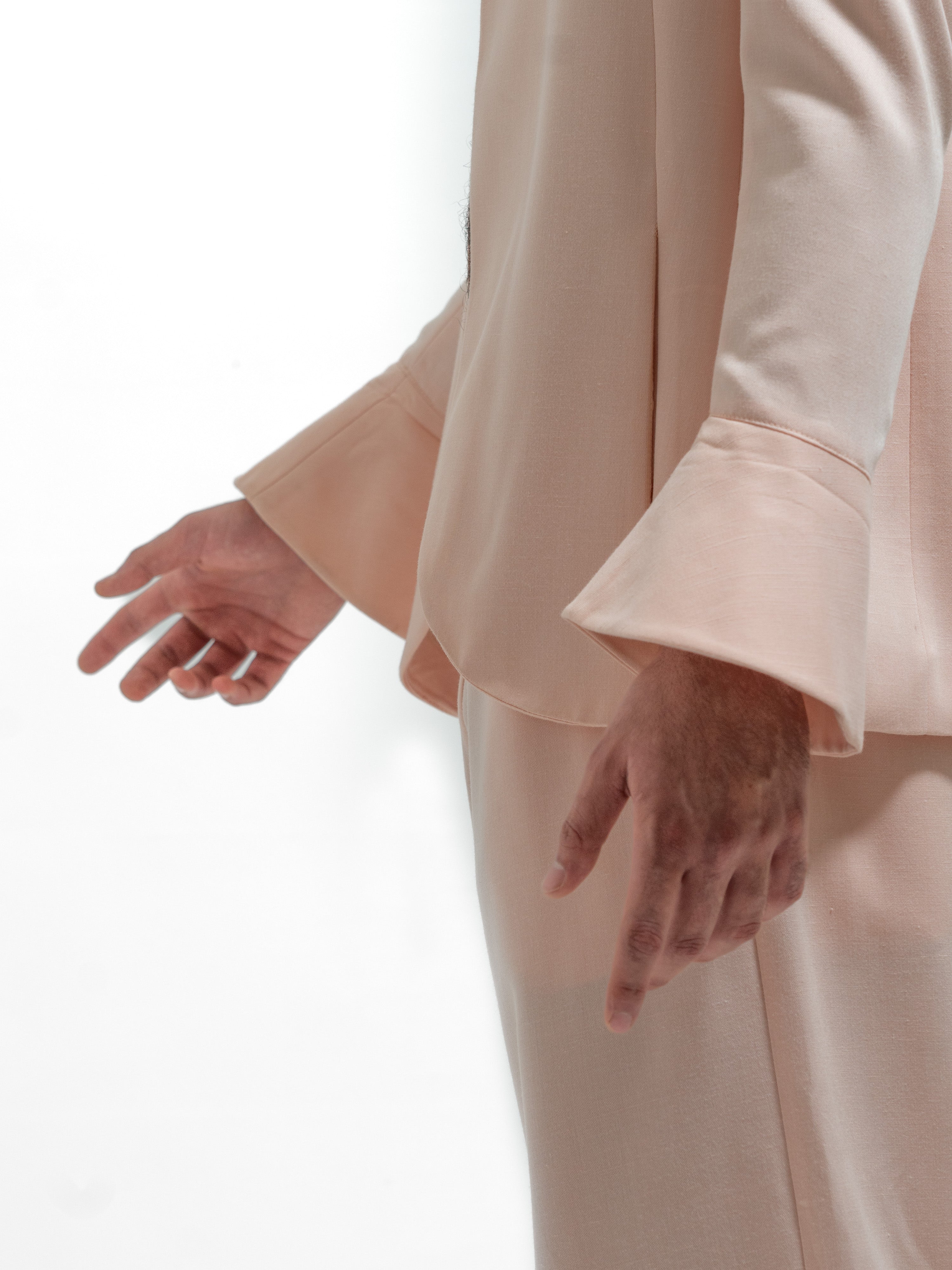 Bell-Tie Suit