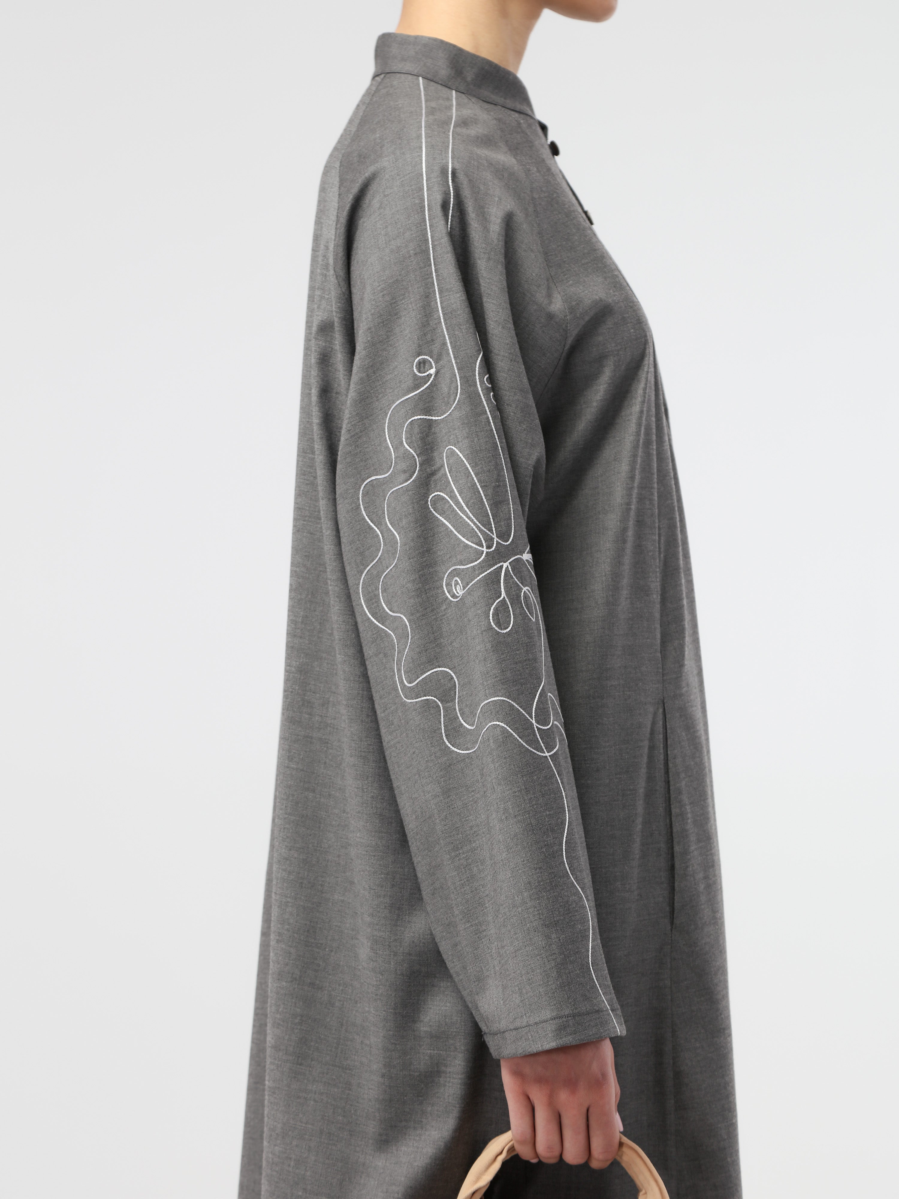 Zaytoun Thobe - Women