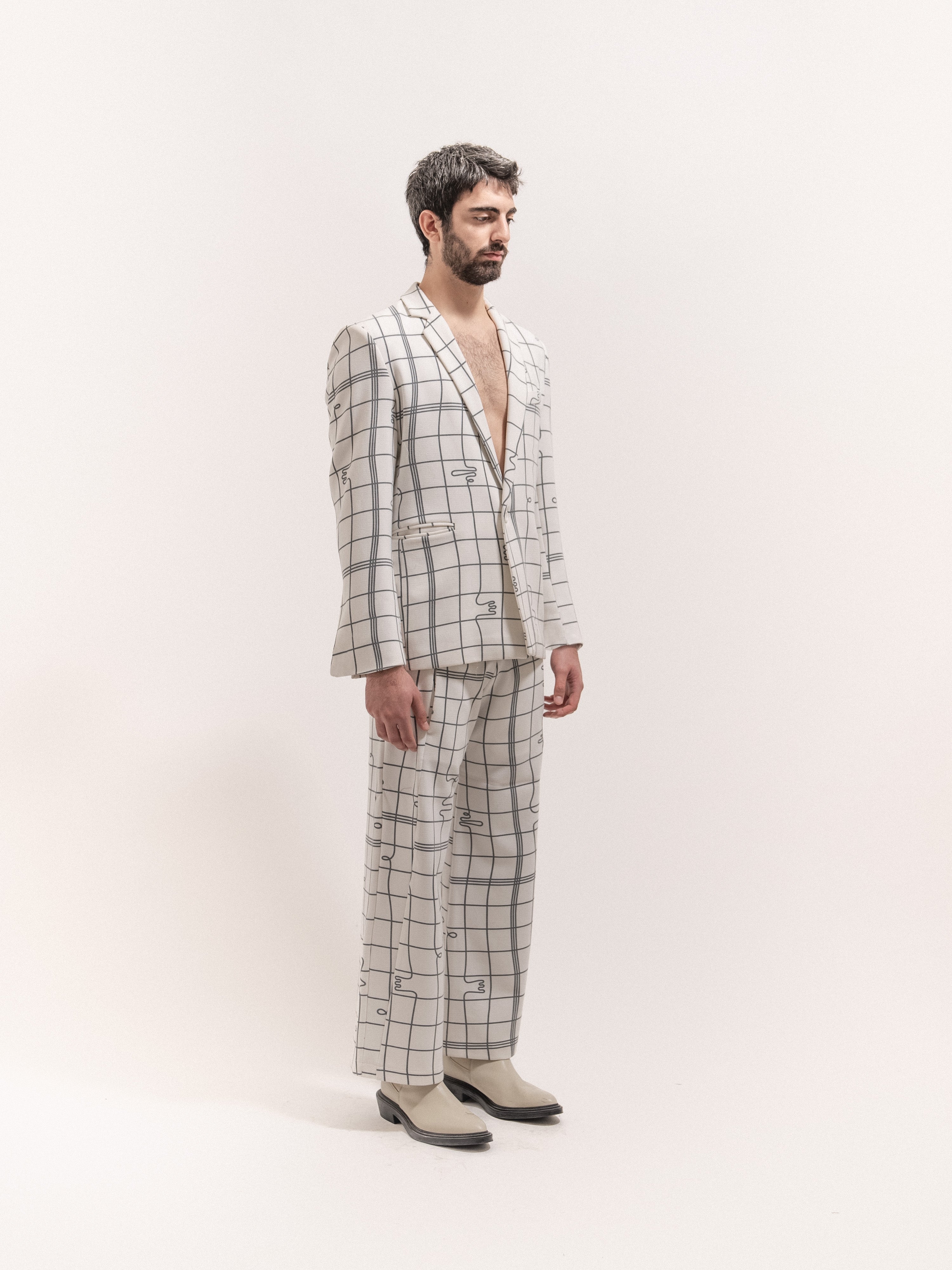 Men Grid Print Suit