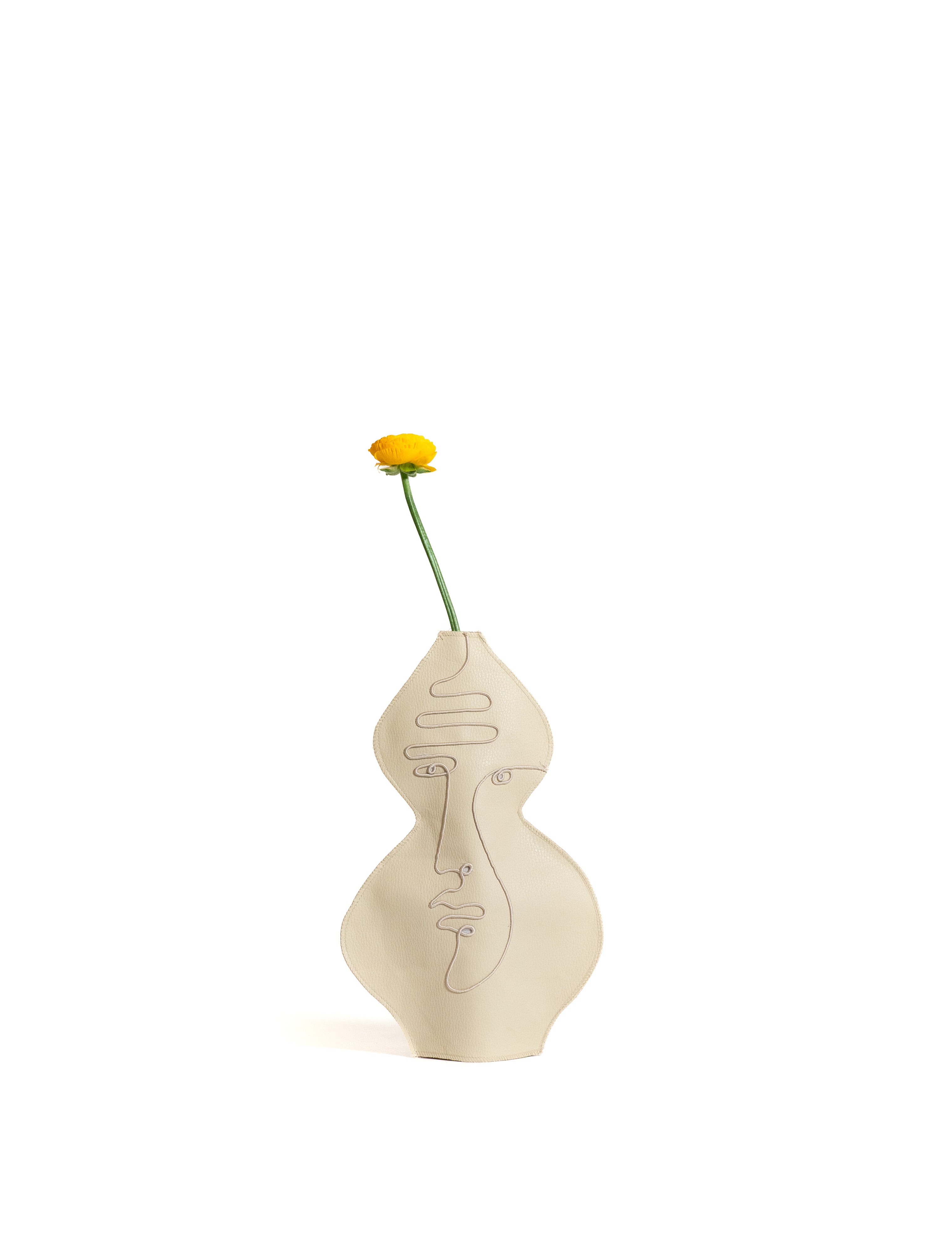 The Curved Face Vase - Beige